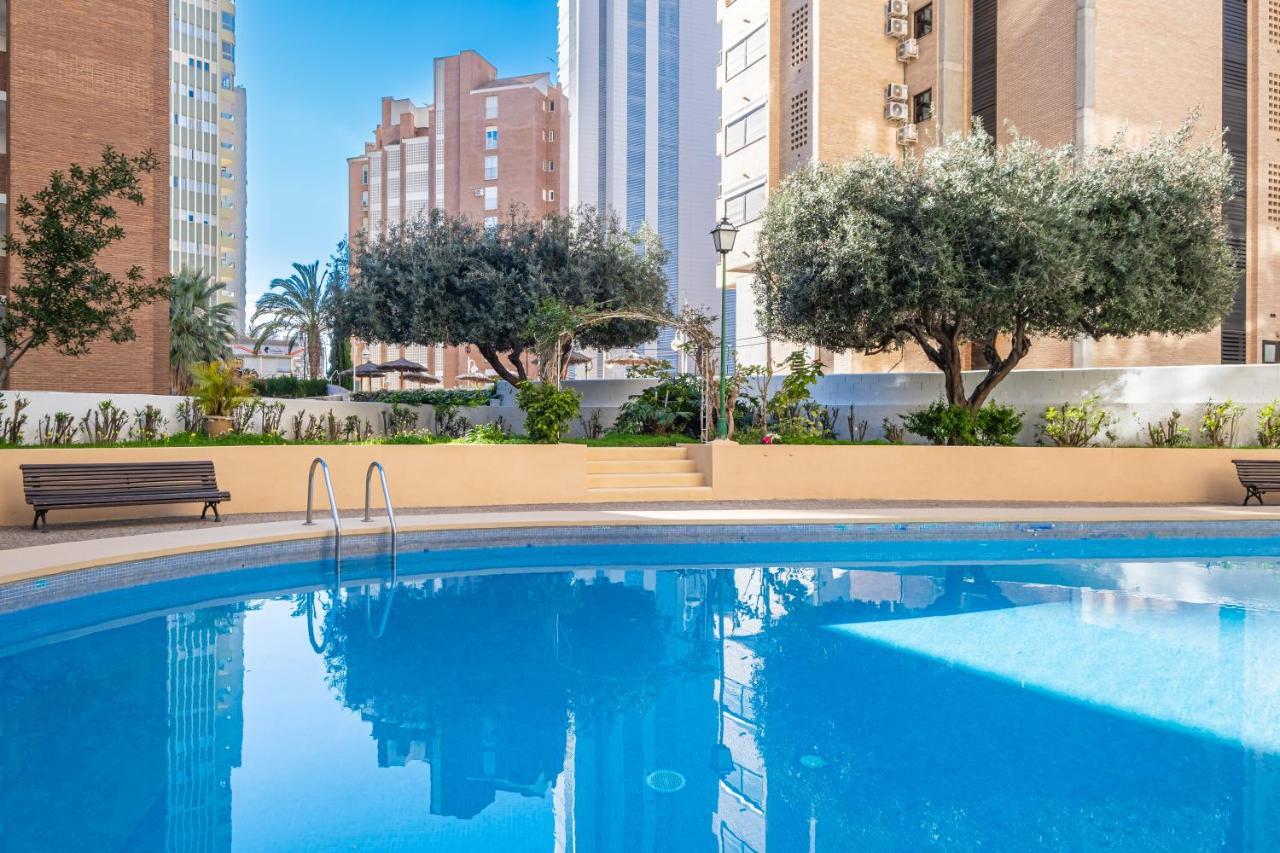 Karola Apartment 12-C Levante Beach Бенідорм Екстер'єр фото