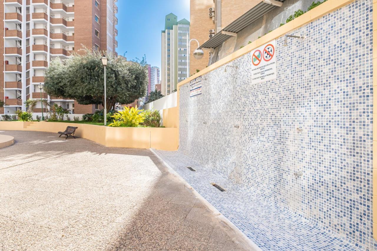 Karola Apartment 12-C Levante Beach Бенідорм Екстер'єр фото
