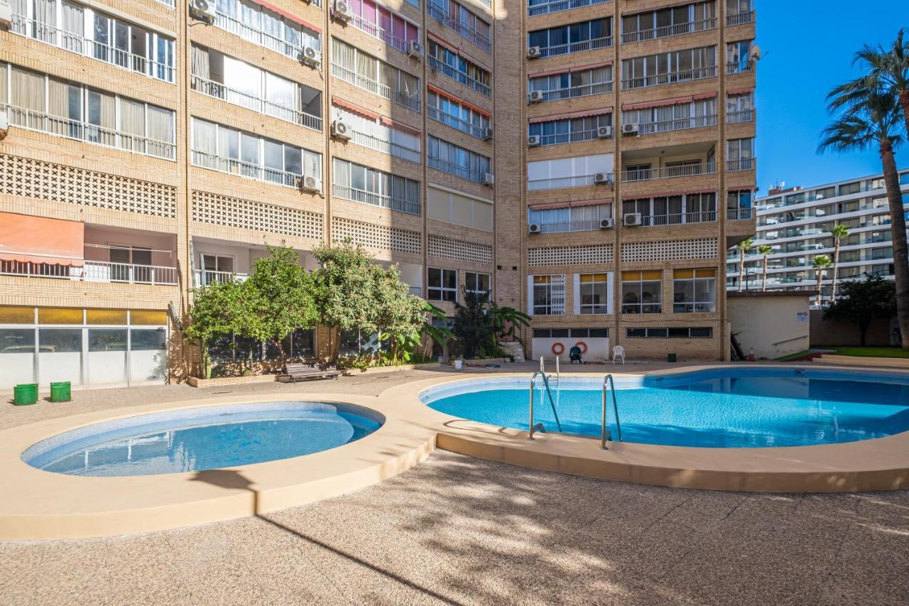 Karola Apartment 12-C Levante Beach Бенідорм Екстер'єр фото