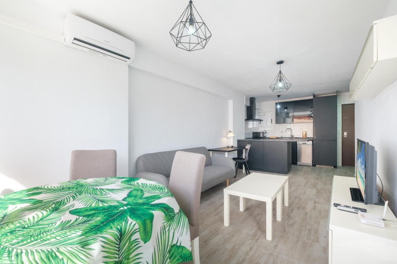 Karola Apartment 12-C Levante Beach Бенідорм Екстер'єр фото